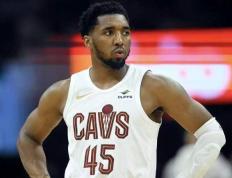 世俱杯时间-江苏队轻取凯尔特人，米切尔刷新纪录