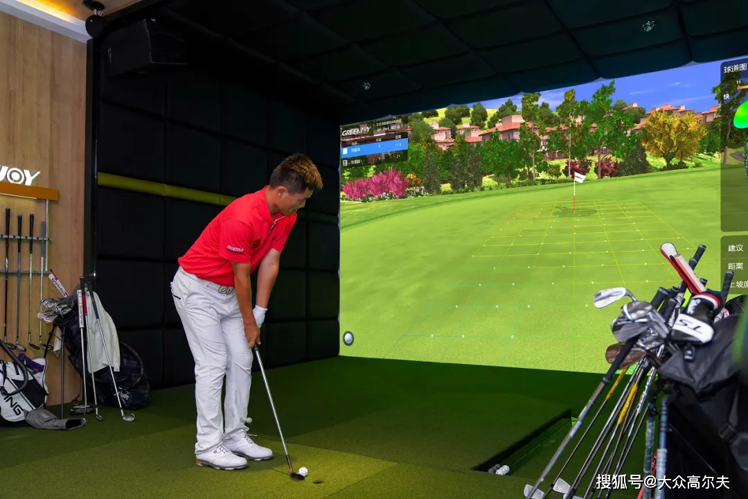 世俱杯直播-场面火爆!高尔夫观众席沸腾不已的简单介绍