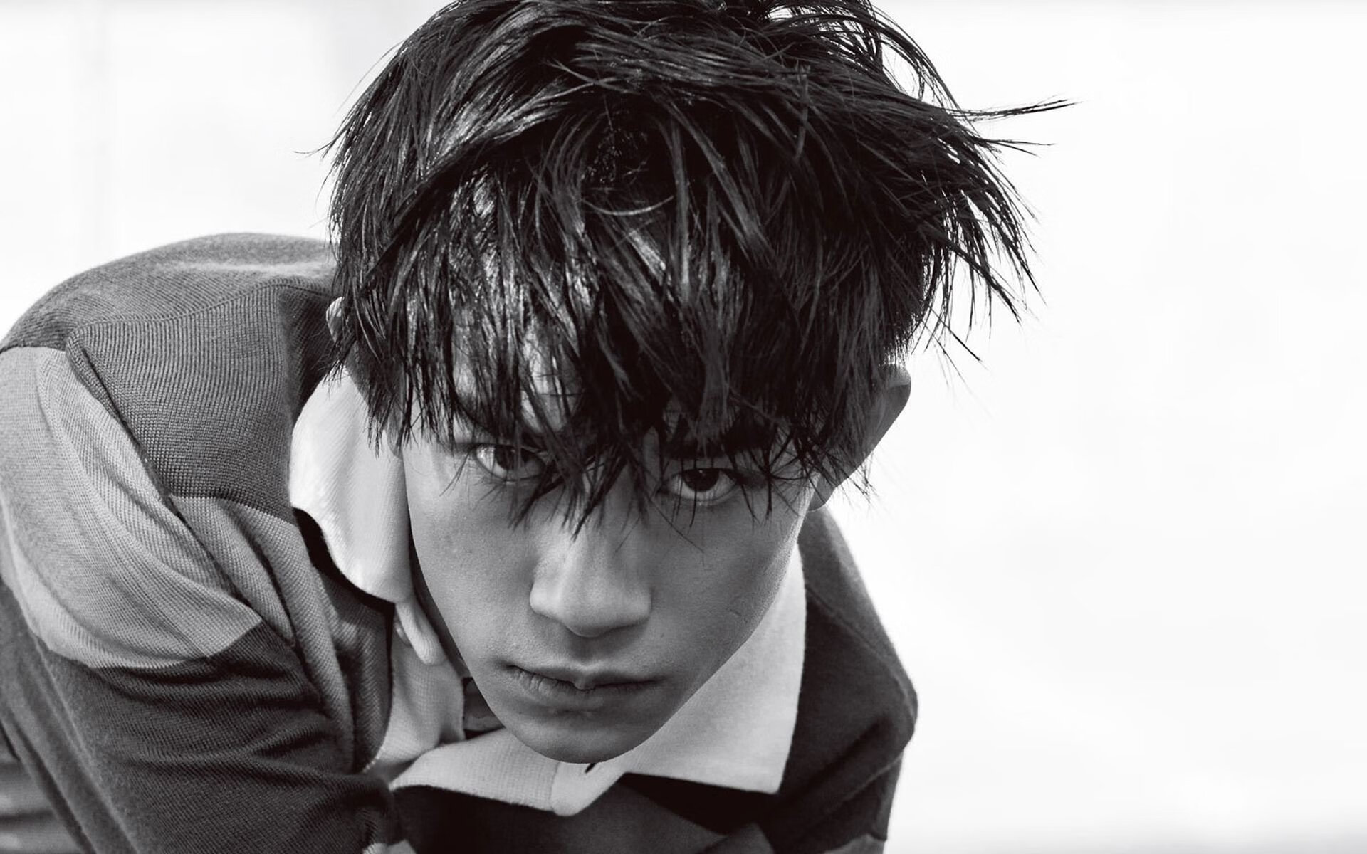 世俱杯直播-冰火淬锋刃,爵士苦战深圳,爱德华兹于无声处听惊雷